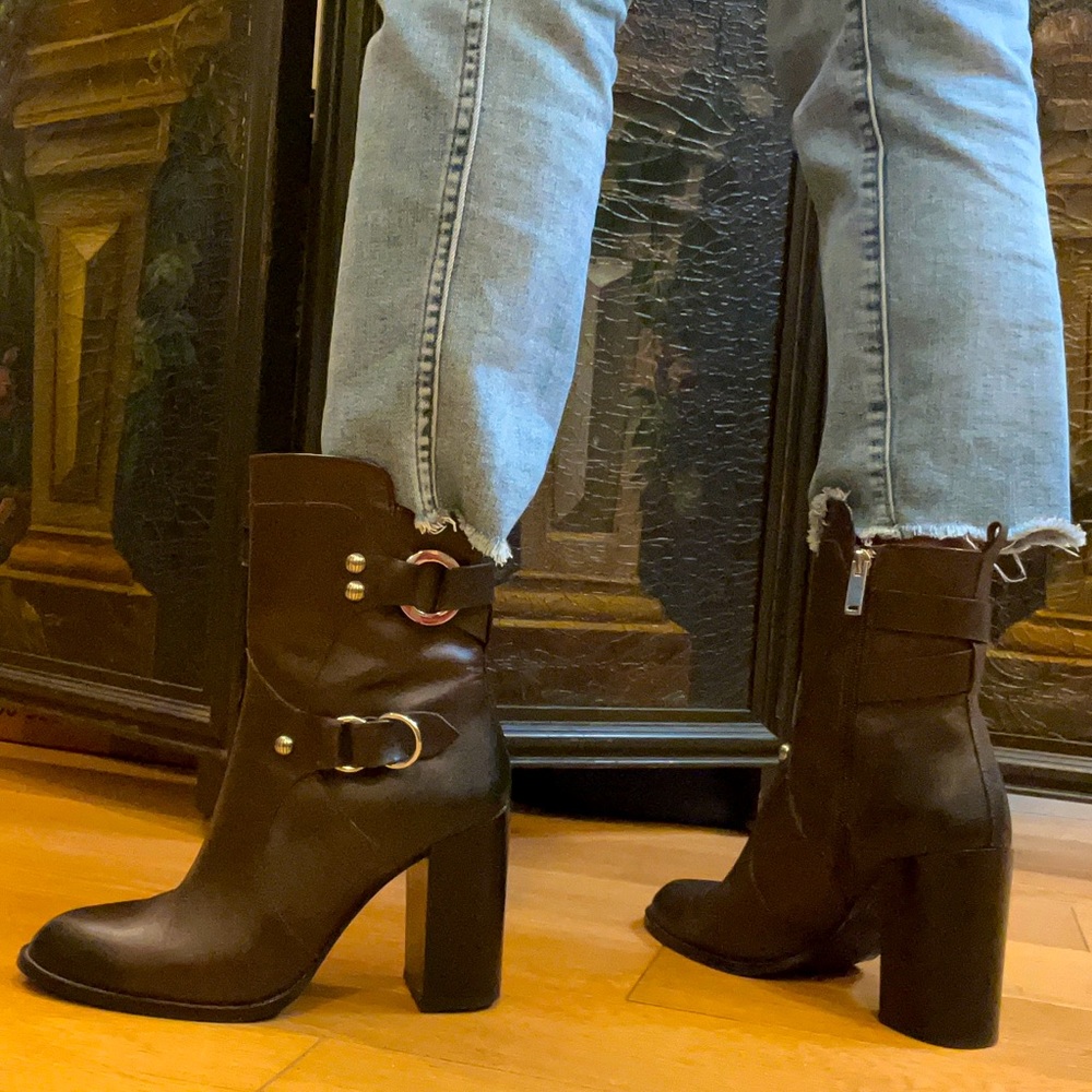 Never Worn — ZARA — Brown Boots — Size 8